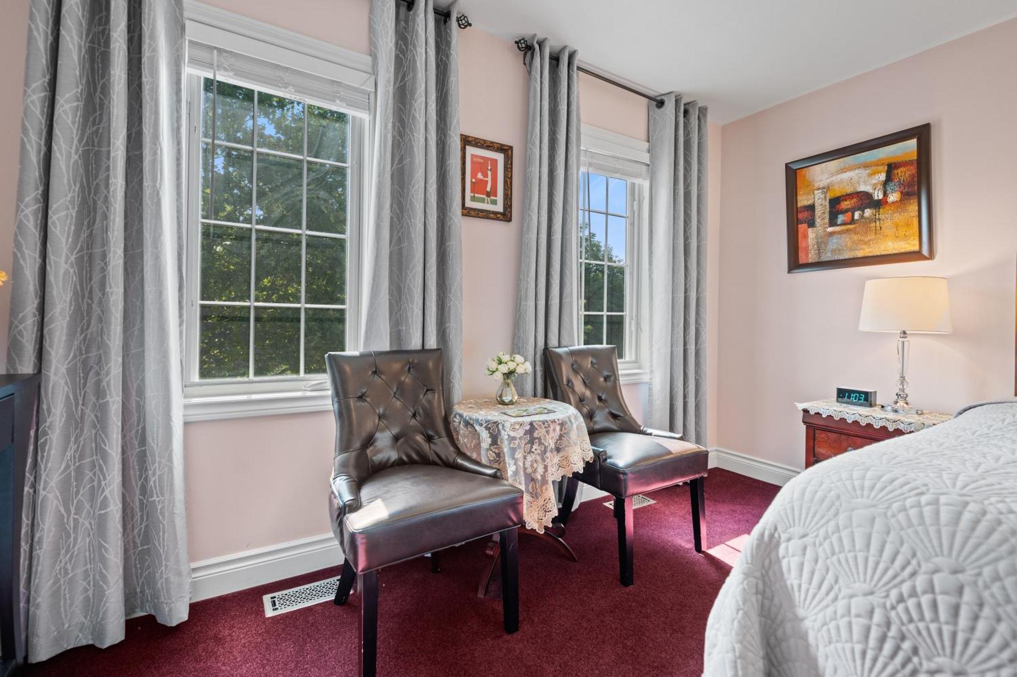Bed and Breakfast Charlottetown House Niagara-on-the-Lake Exterior foto